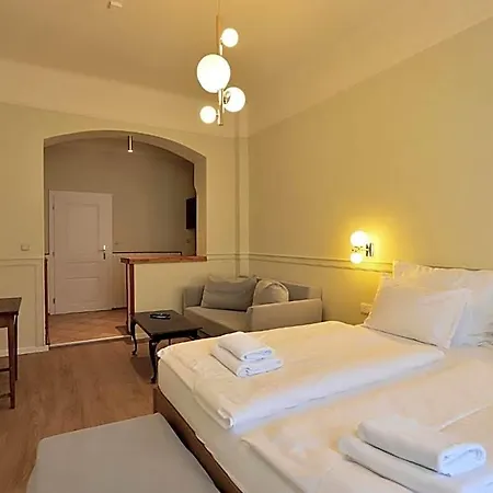 Apartahotel Kavalír 3*